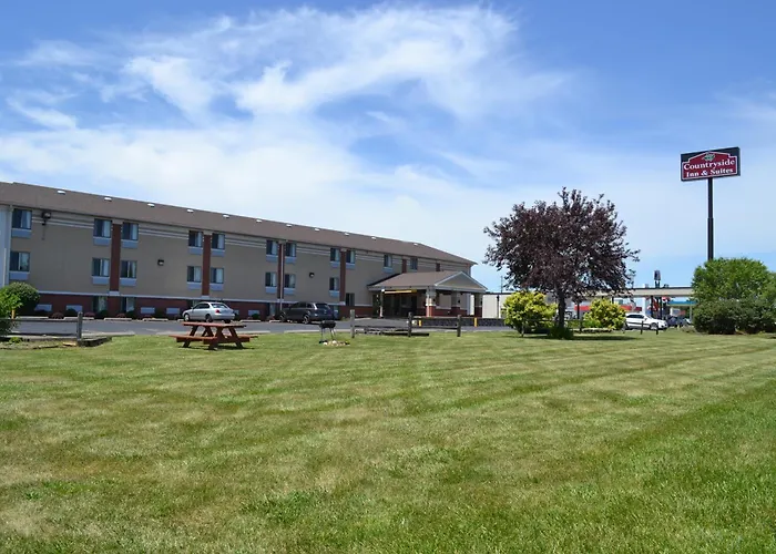 Countryside Inn & Suites Omaha East-Council Bluffs Ia